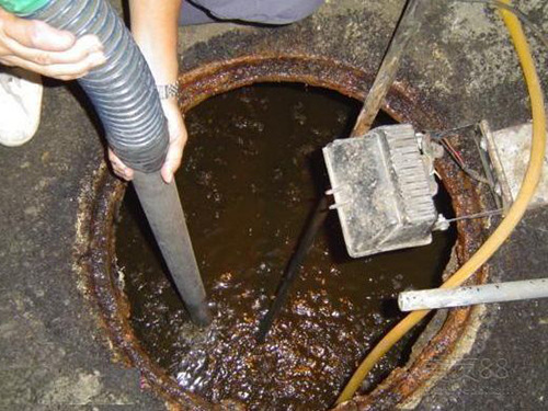 神湾镇隔油池清理